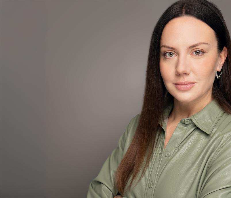 Juana Pfadt | Social Connection Counselling | Chicago, IL