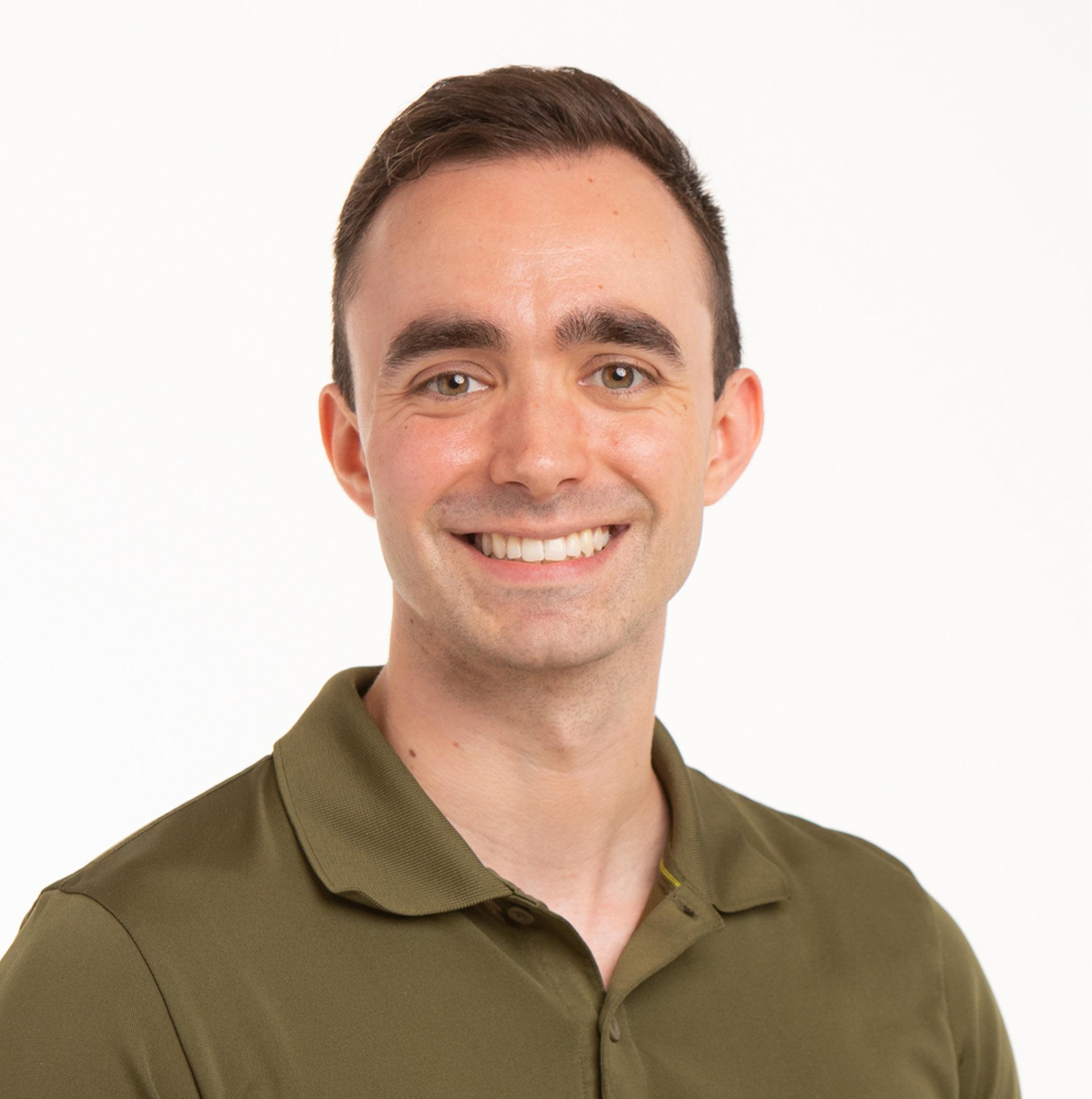 Noah Webb | Social Connection Counselling | Chicago, IL